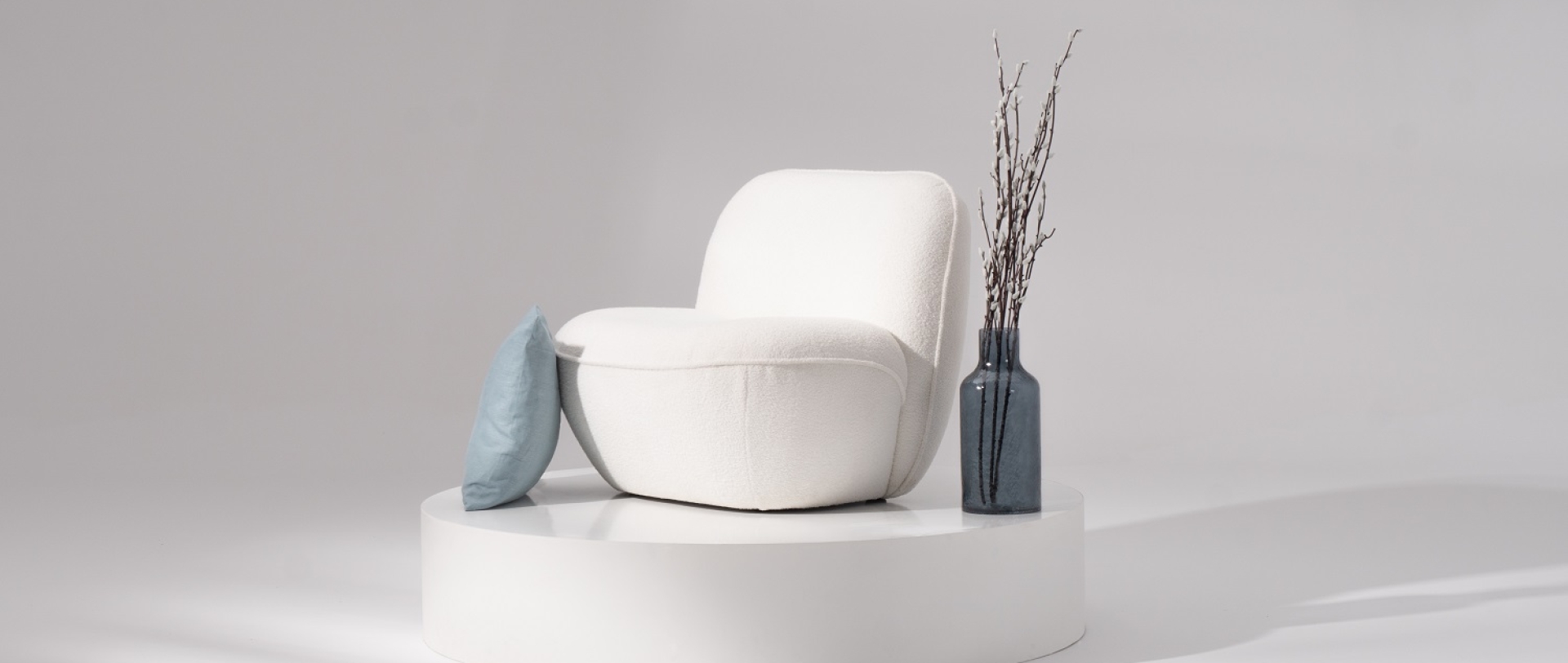 COSINESS ARMCHAIR